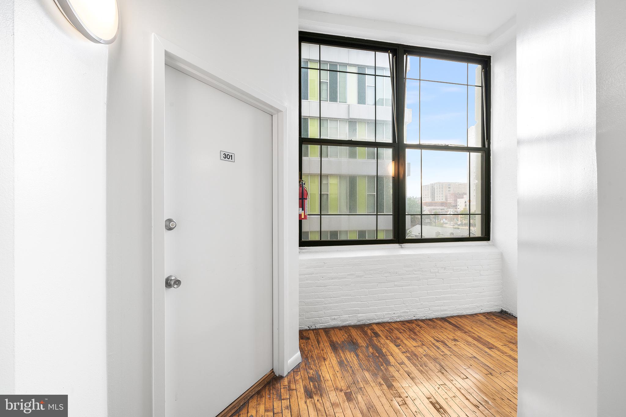 314-22 N 12TH ST #301