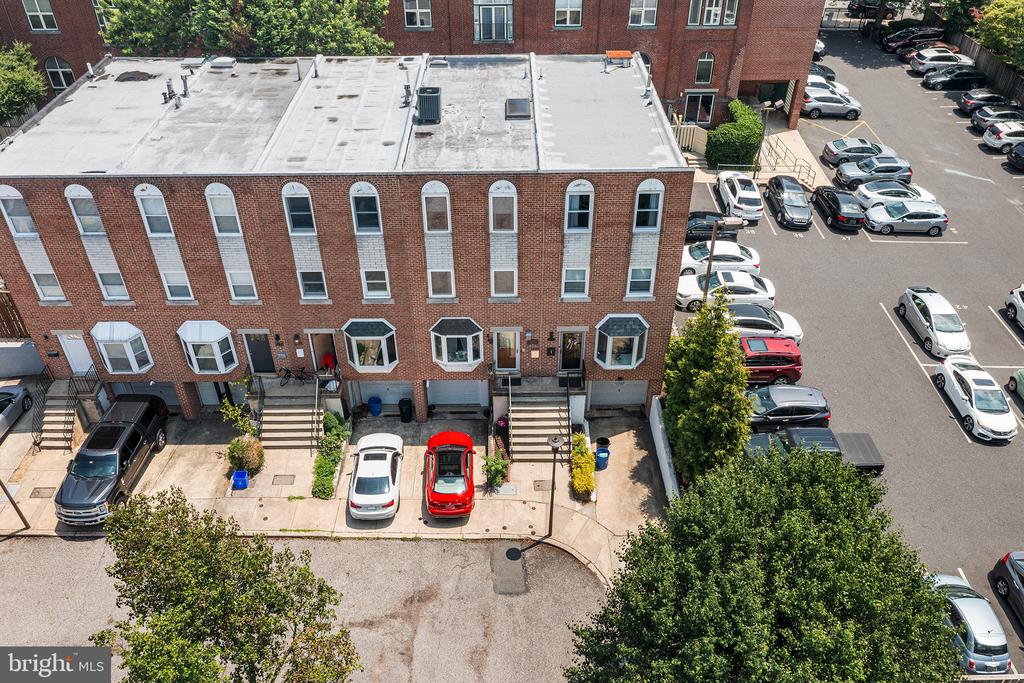 2809 OGDEN ST