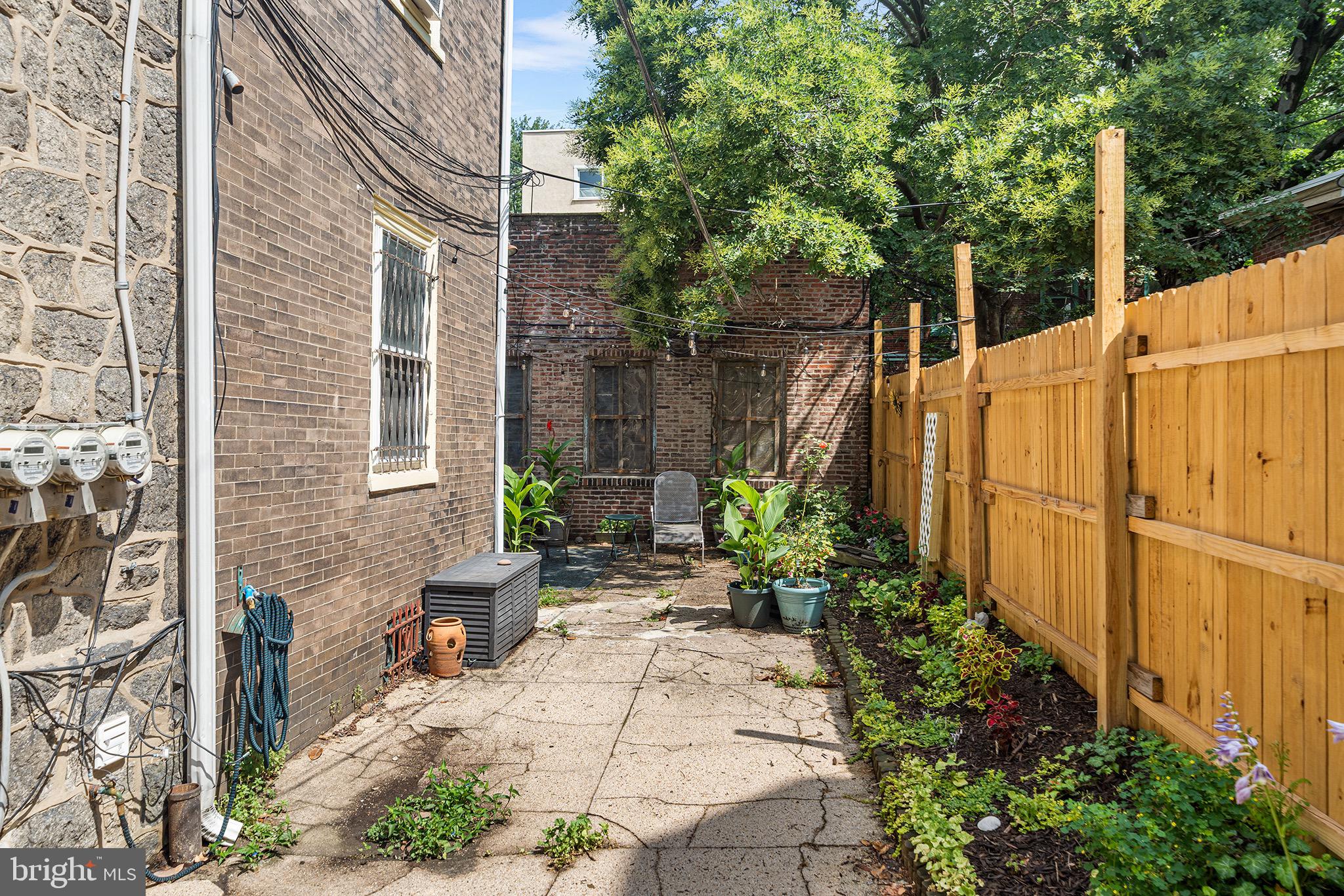 3617 POWELTON AVE #1