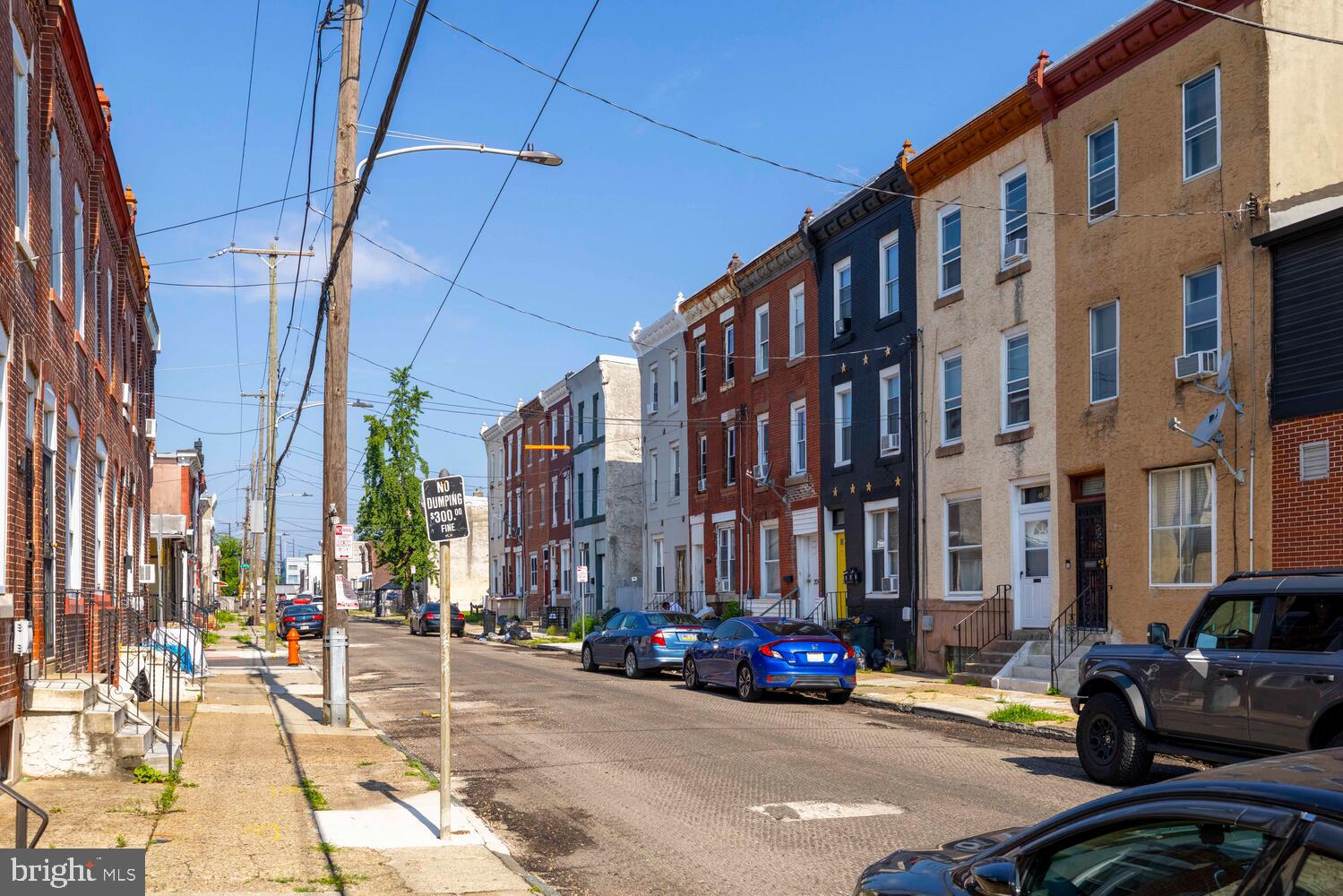 2002 W Westmoreland St