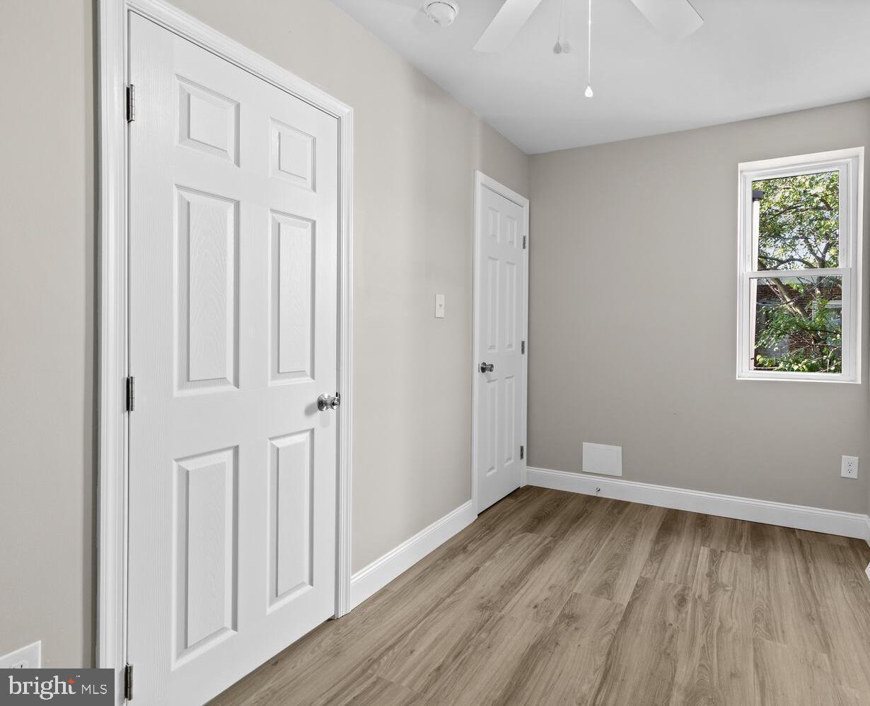 2002 W Westmoreland St