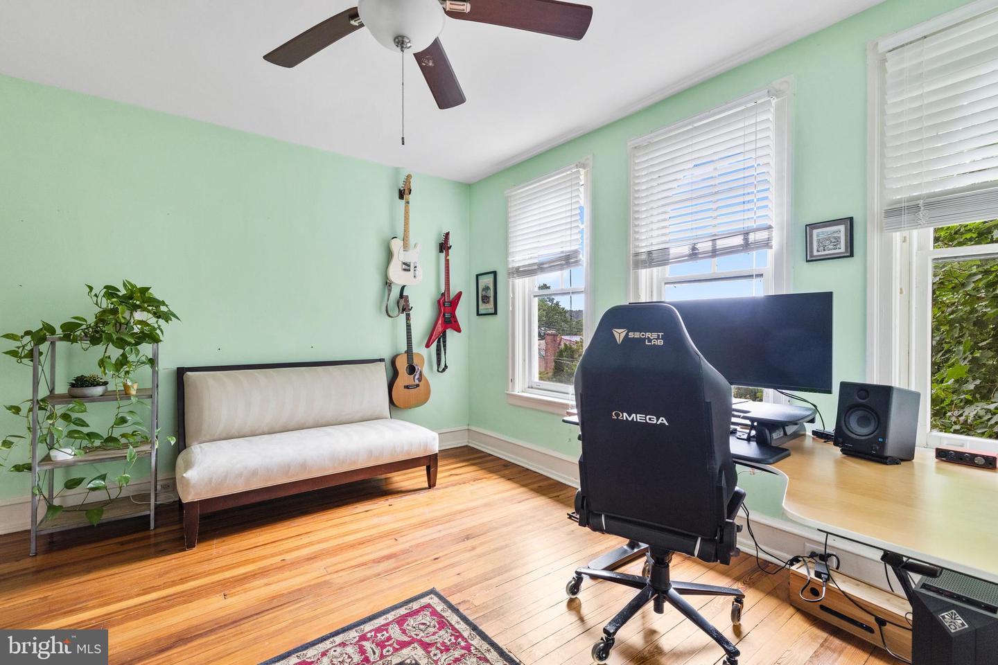 106 E Moreland Ave