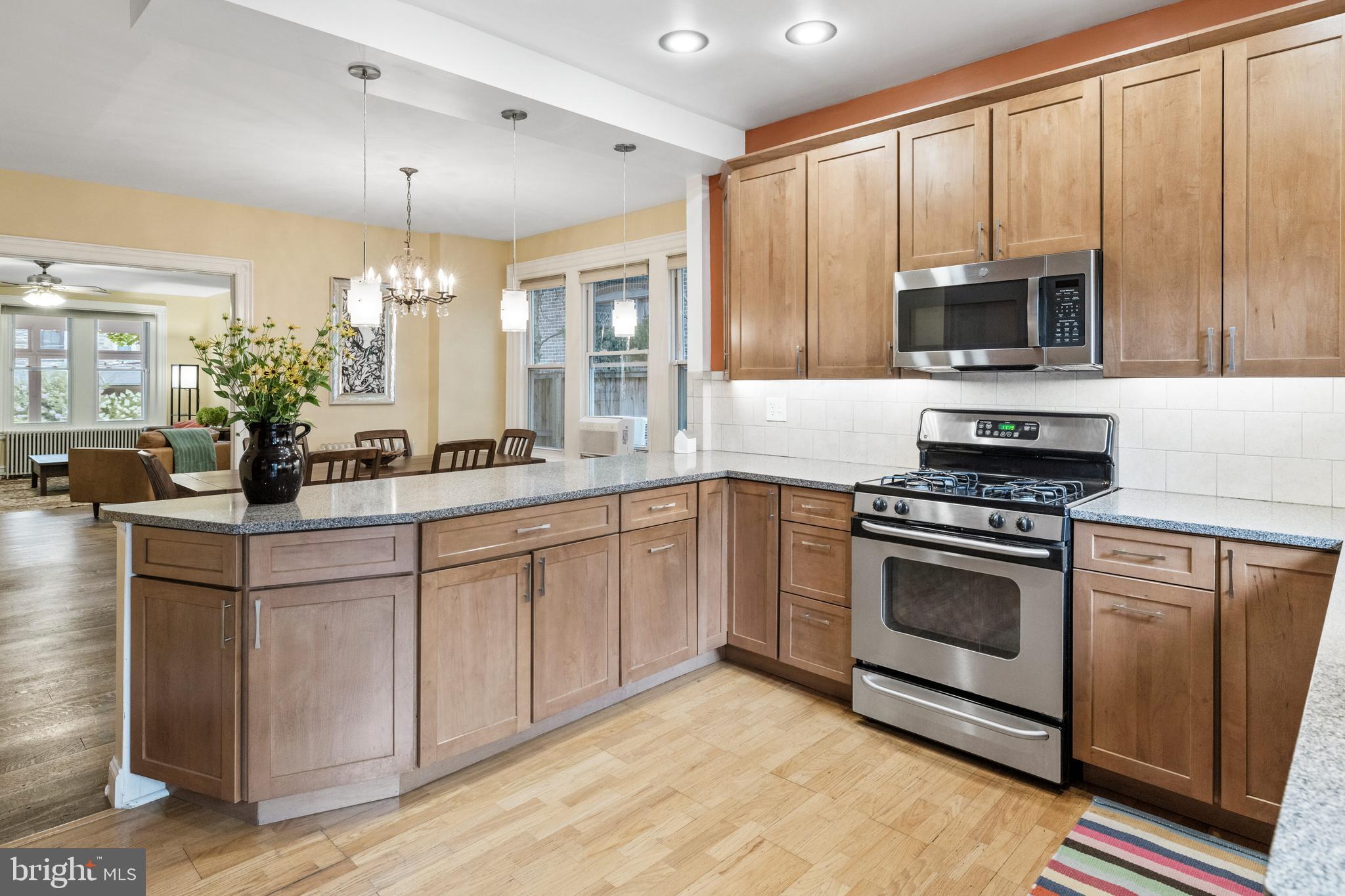 106 E Moreland Ave