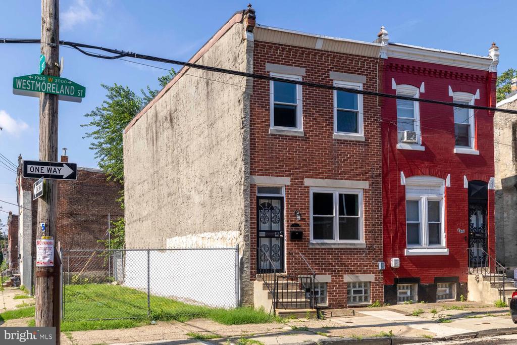 2000 W Westmoreland St
