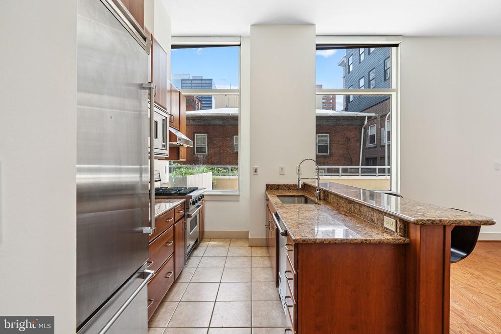 23 S 23RD STREET 2L