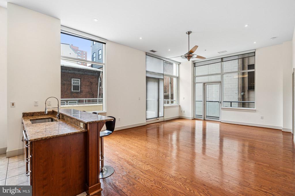 23 S 23RD STREET 2L