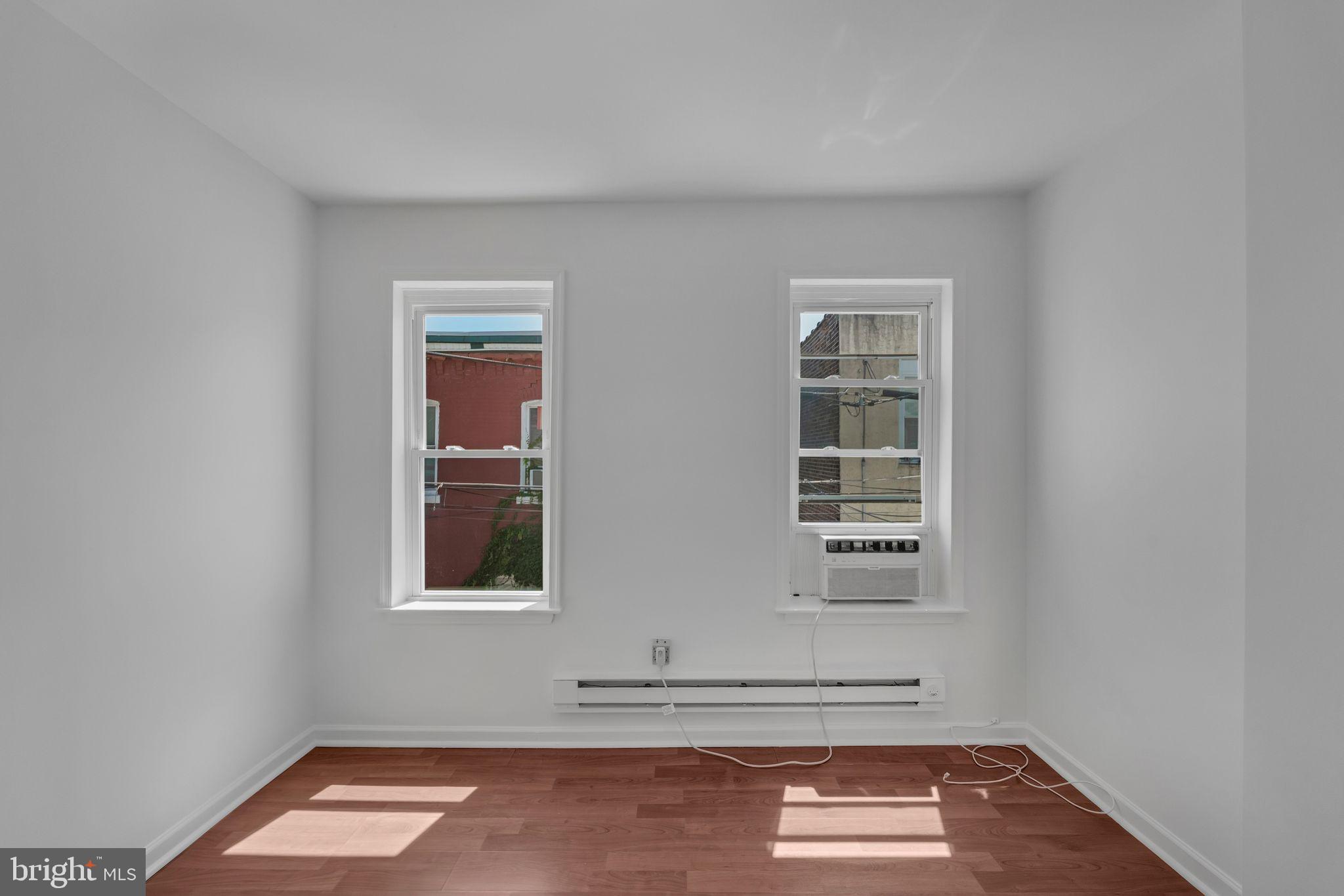 2519 E GORDON STREET