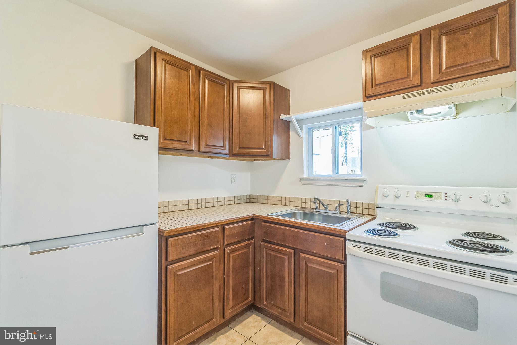 2519 E GORDON STREET