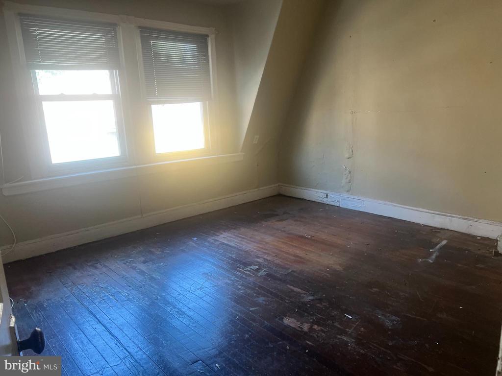 508 W King St
