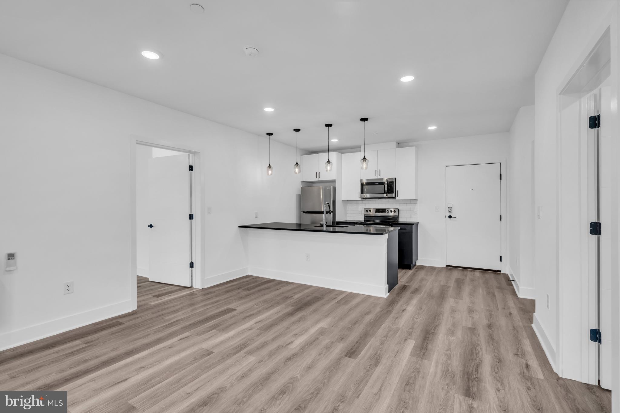 330 CECIL B MOORE AVE #404