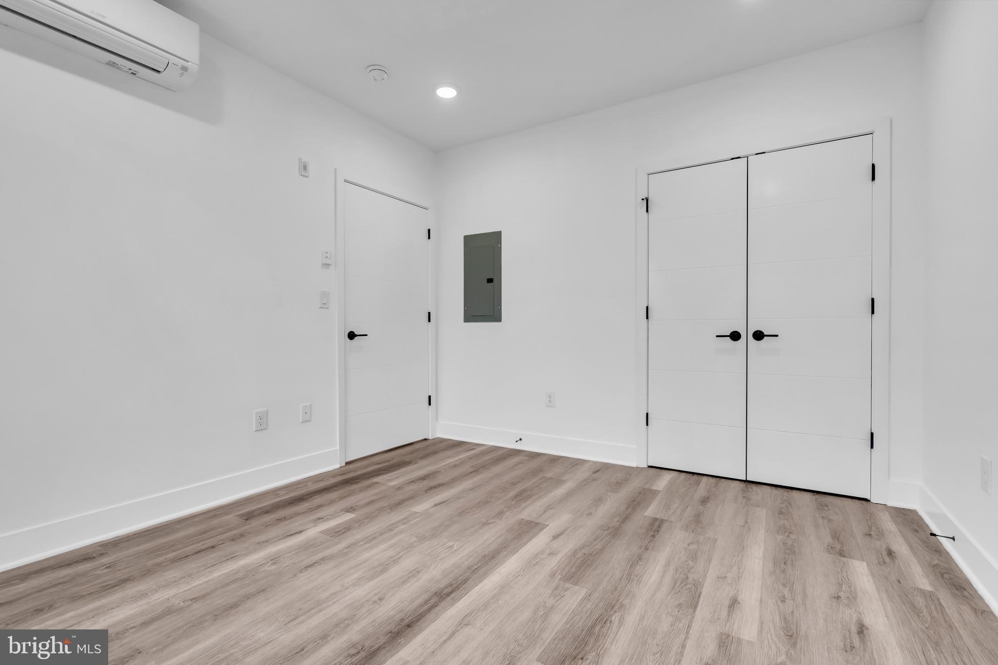 330 CECIL B MOORE AVE #404