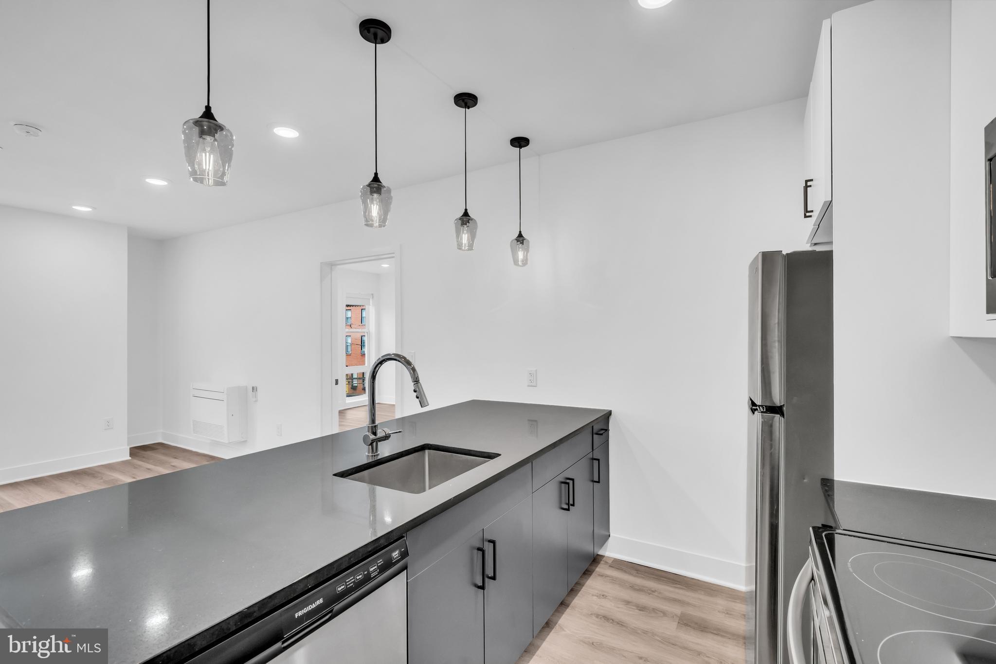 330 CECIL B MOORE AVE #404