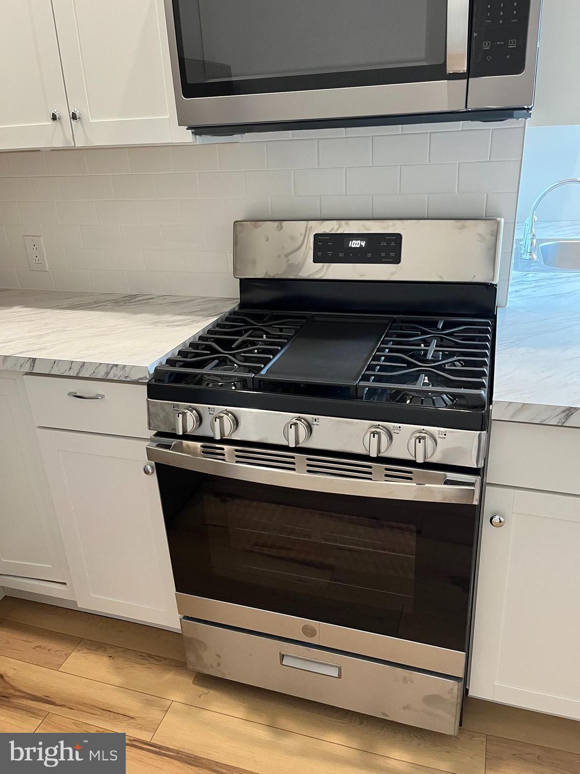 2314 E CUMBERLAND ST #2F