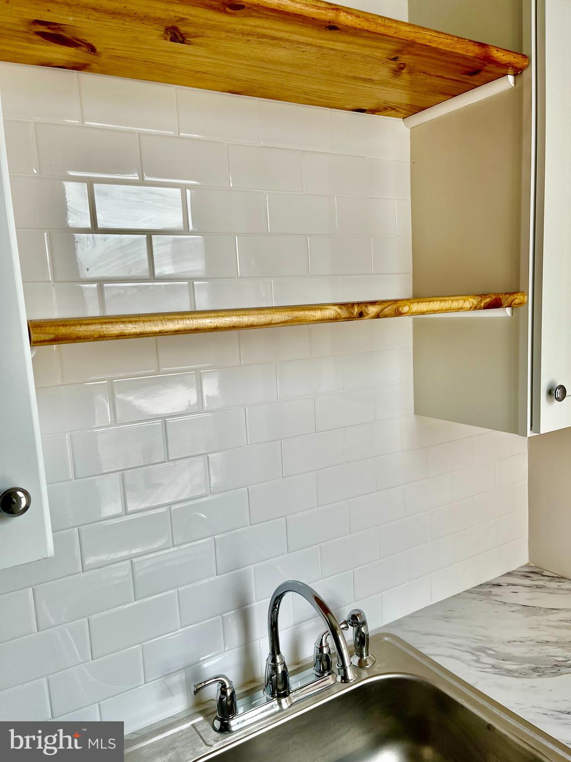 2314 E CUMBERLAND ST #2F