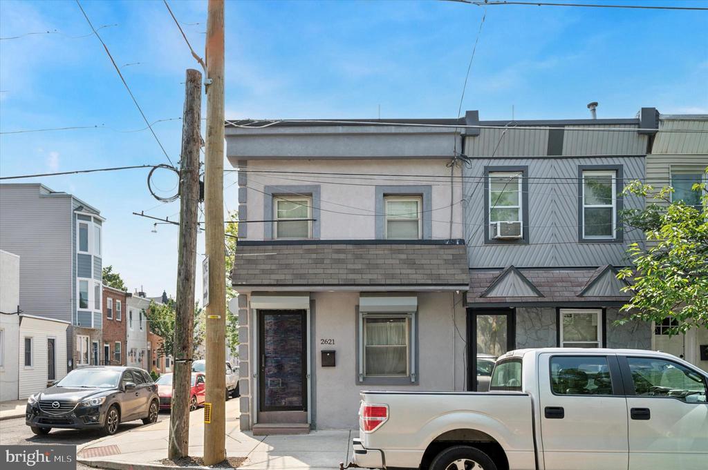 2621 Sepviva St