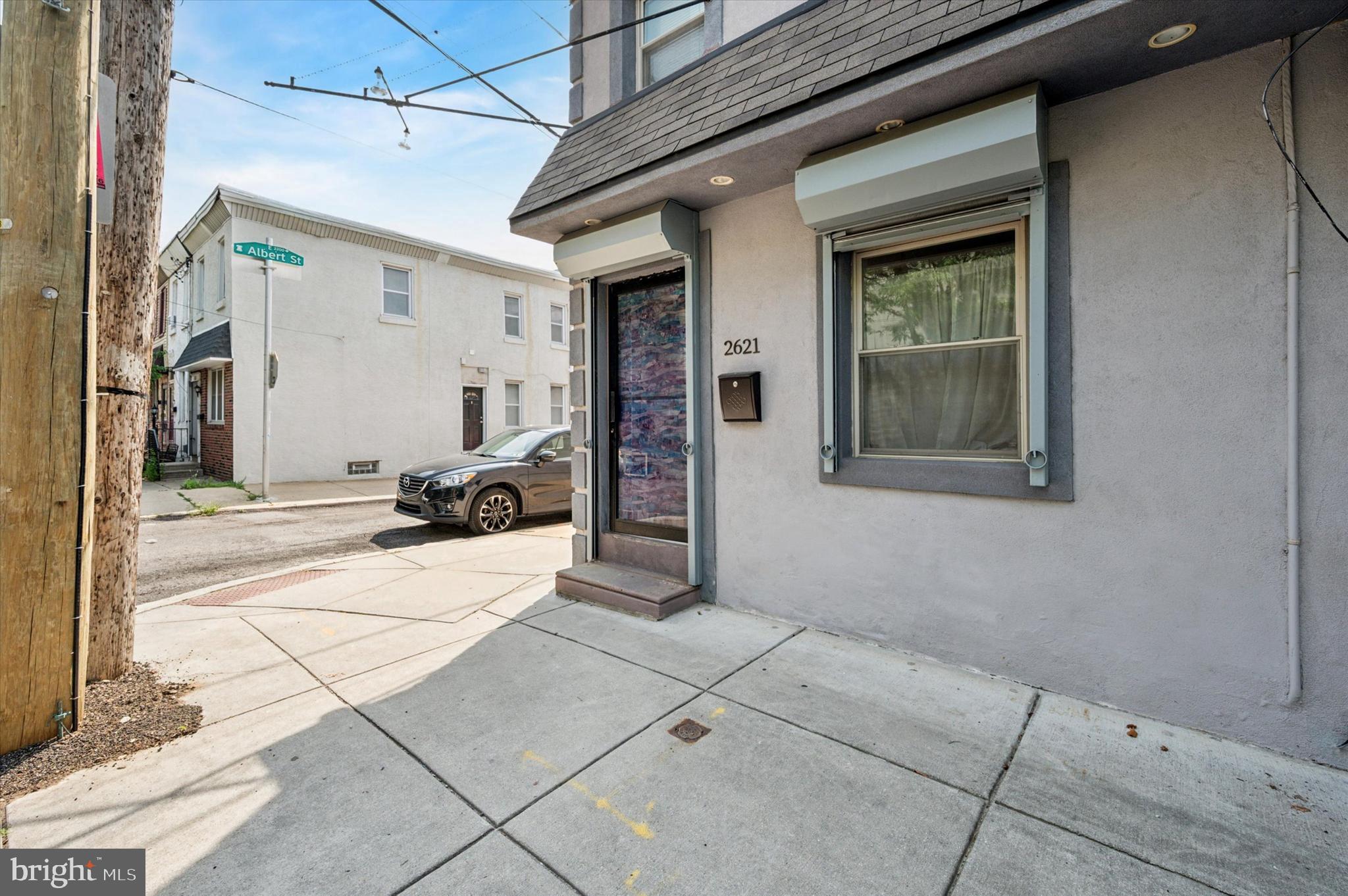 2621 Sepviva St