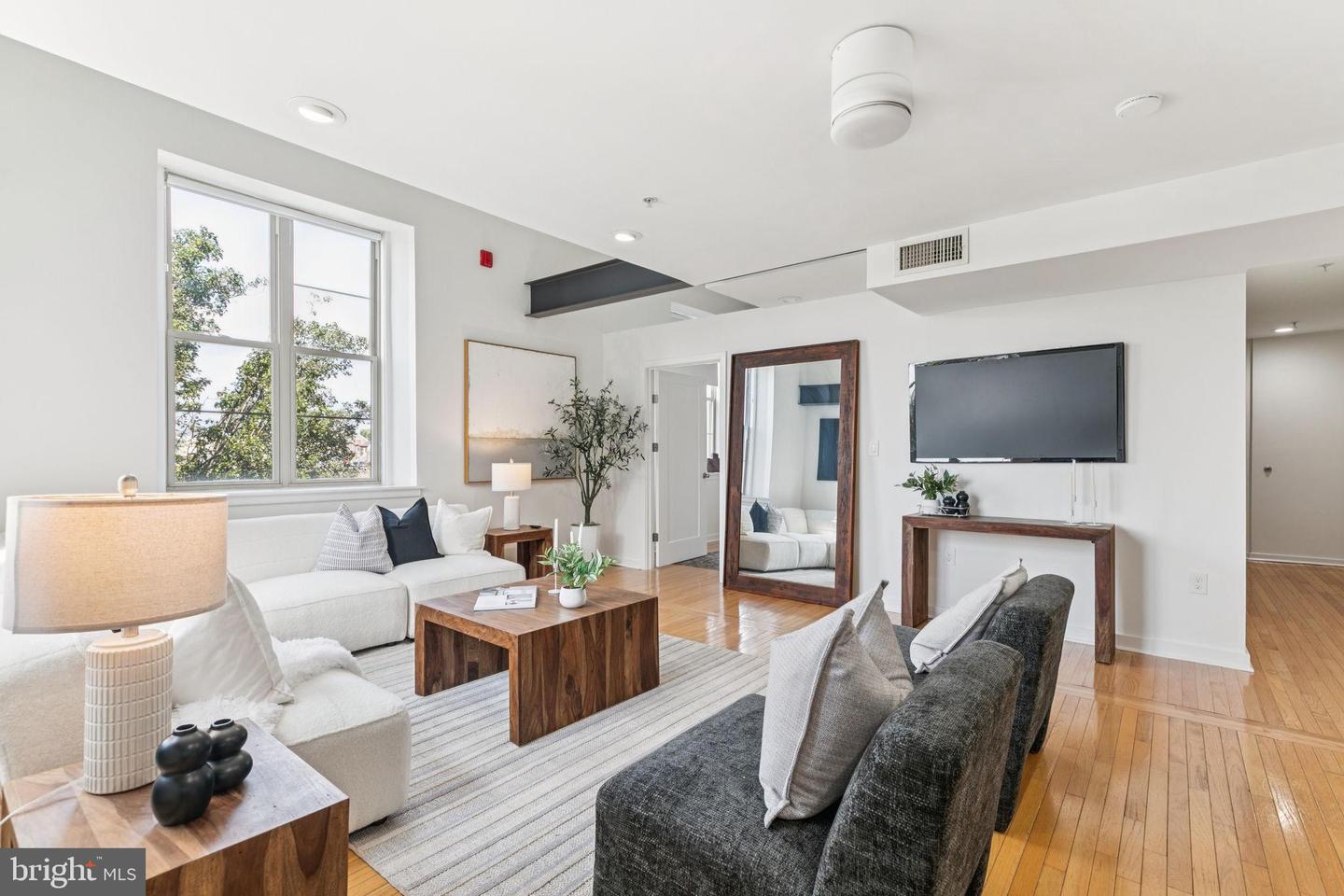200 Christian St #32