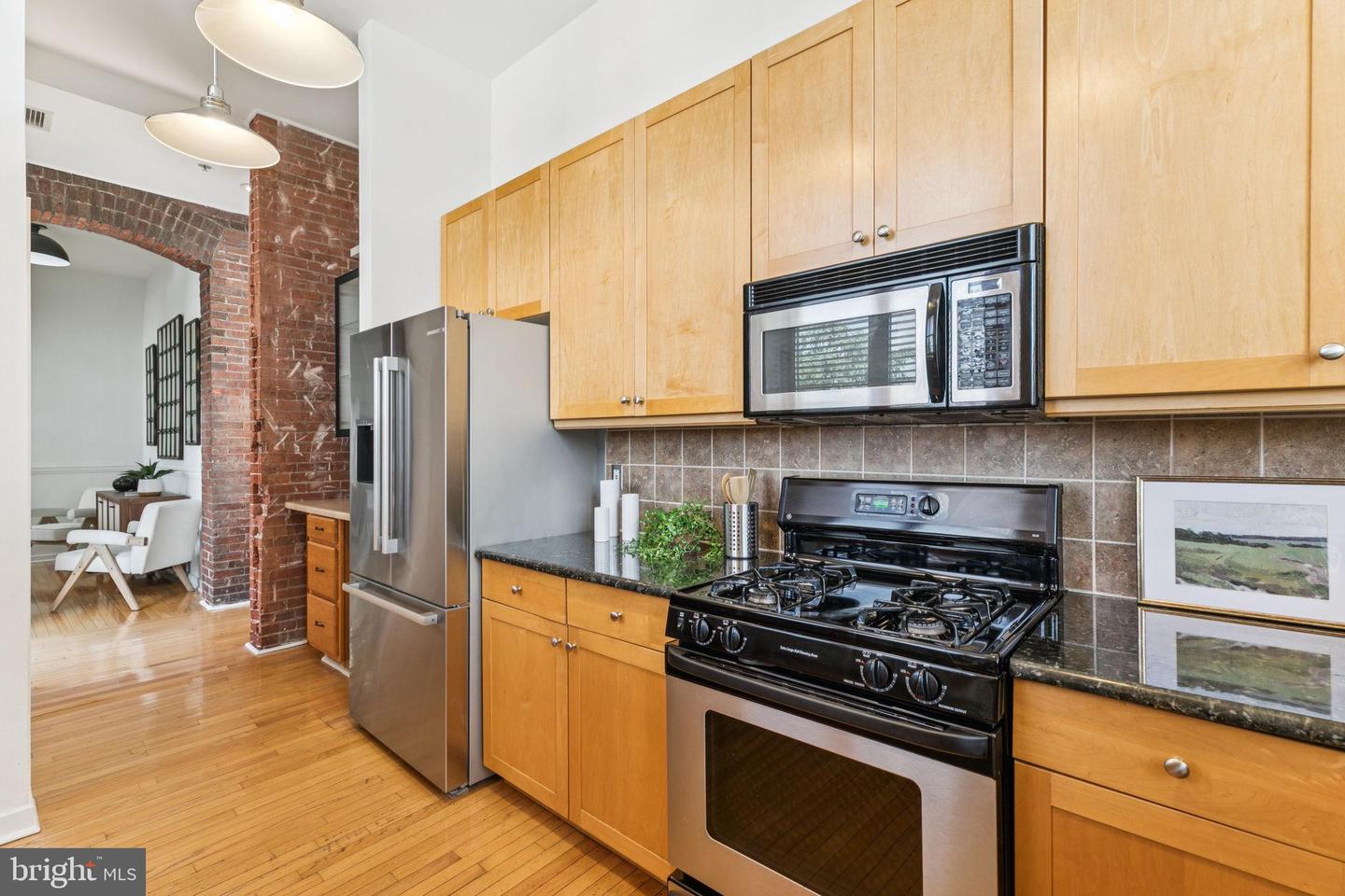 200 Christian St #32