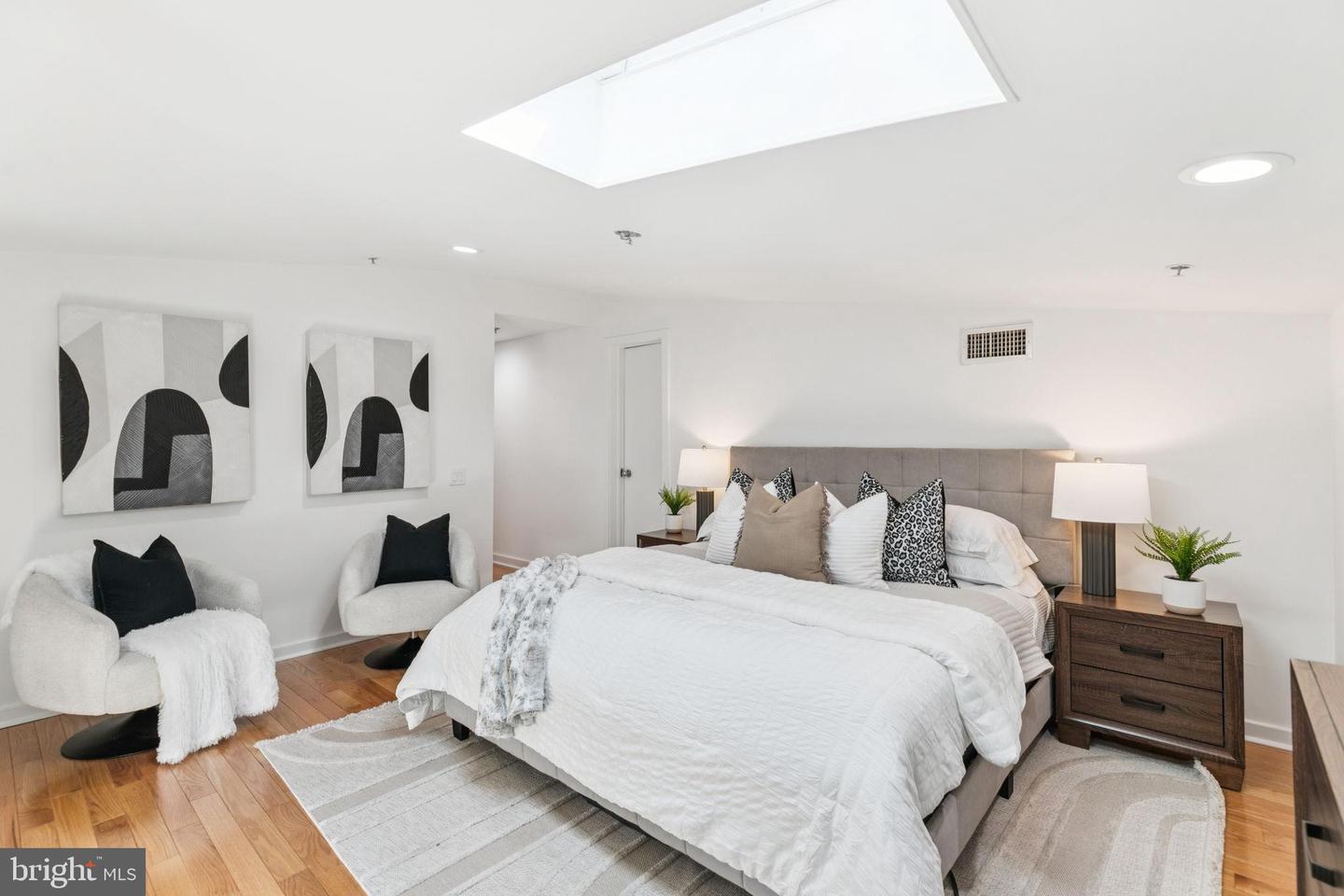 200 Christian St #32