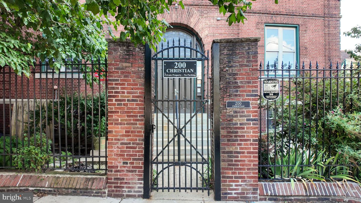 200 Christian St #32