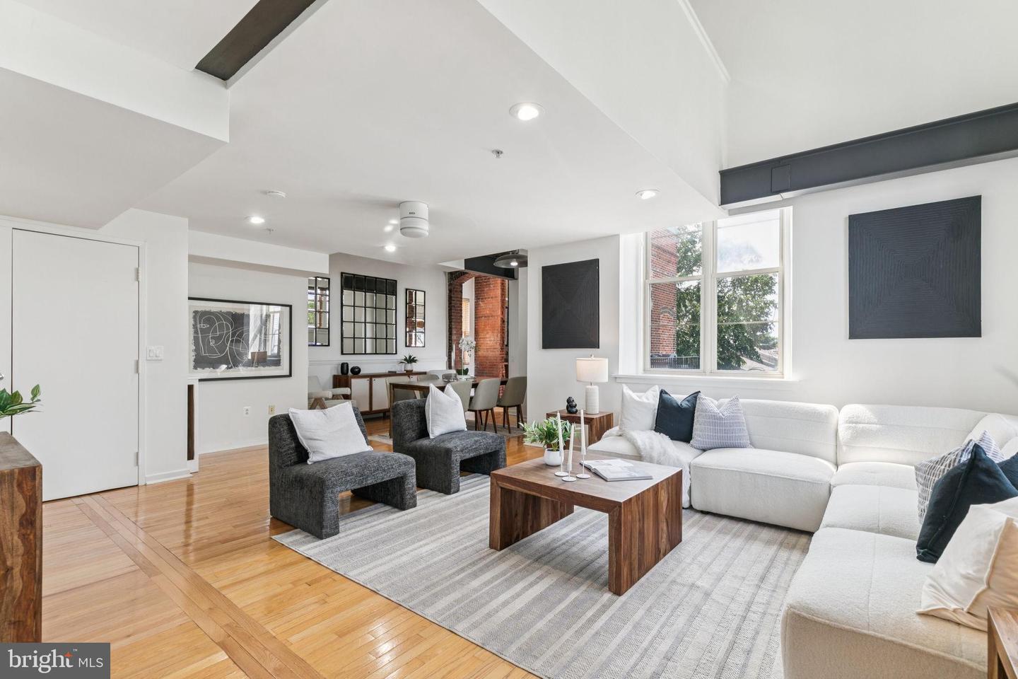 200 Christian St #32