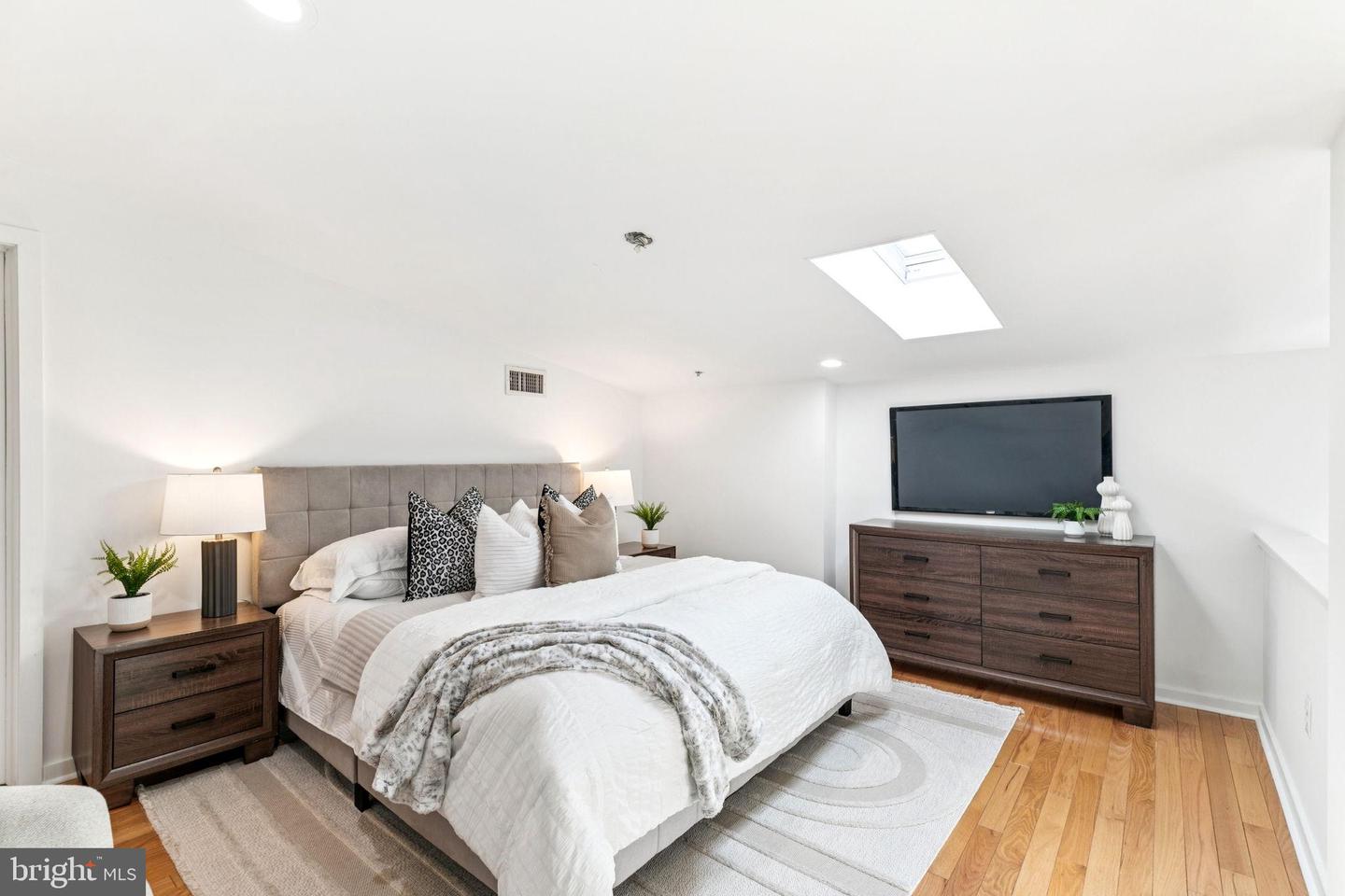 200 Christian St #32