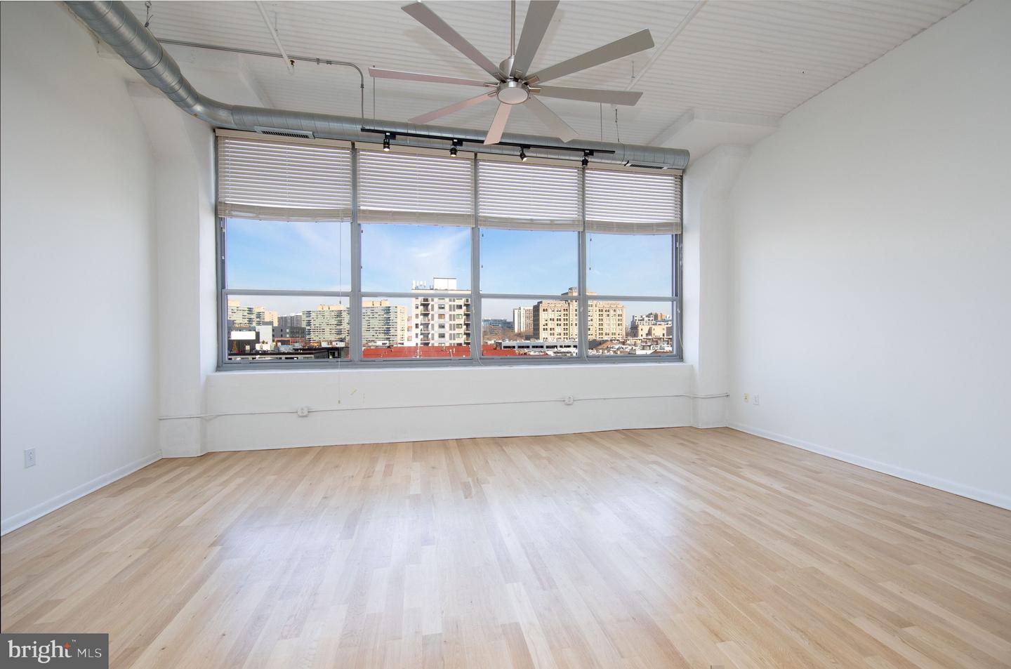 2200-28 ARCH ST #503