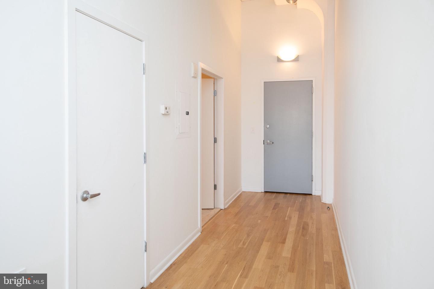 2200-28 ARCH ST #503