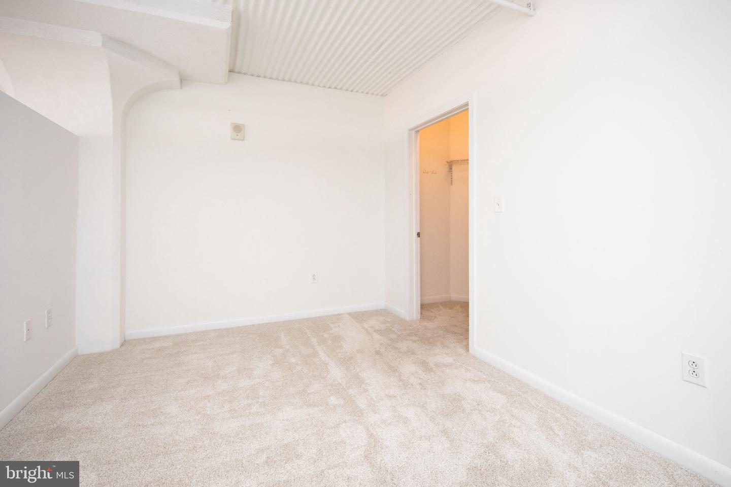 2200-28 ARCH ST #503