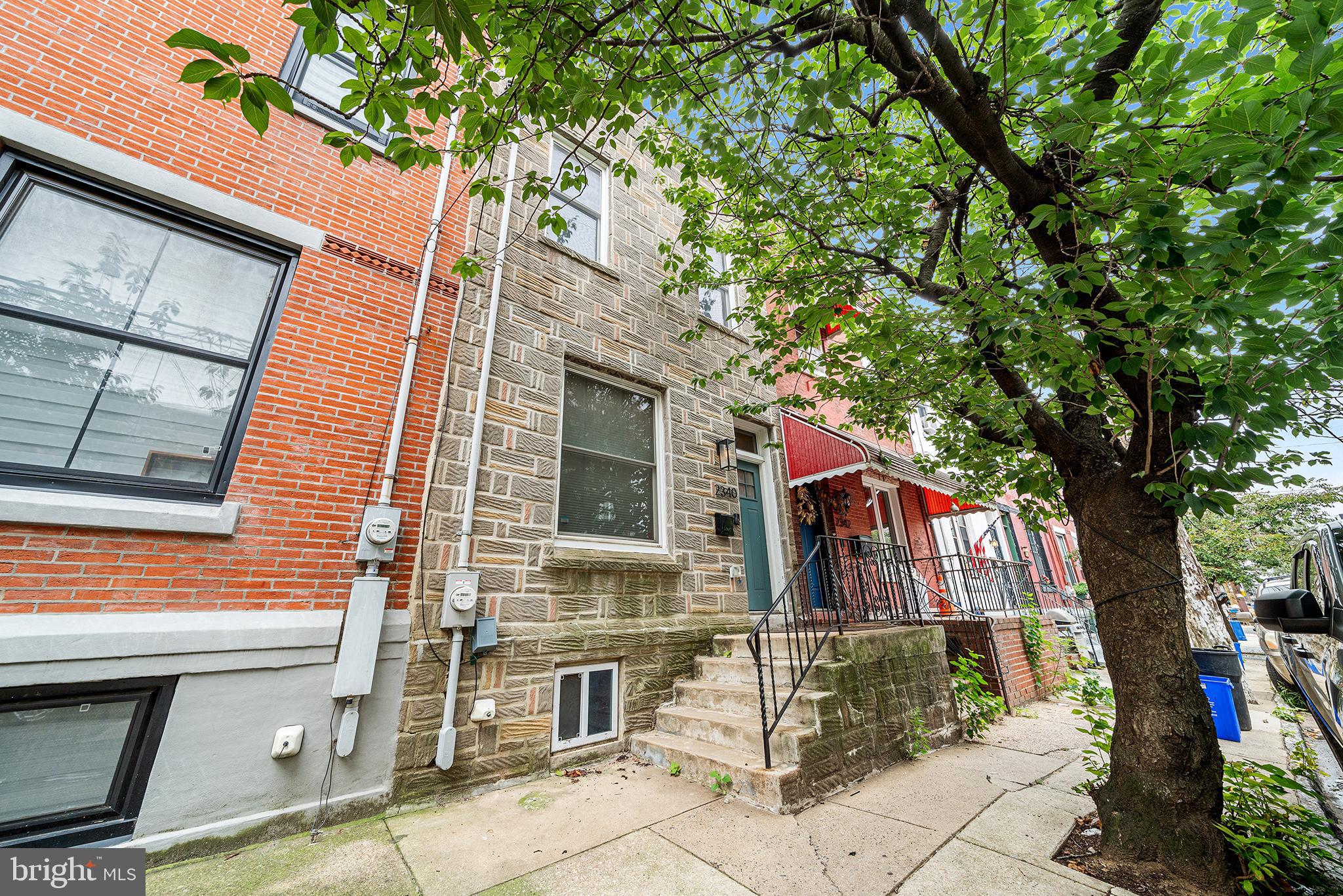 2340 W Thompson St