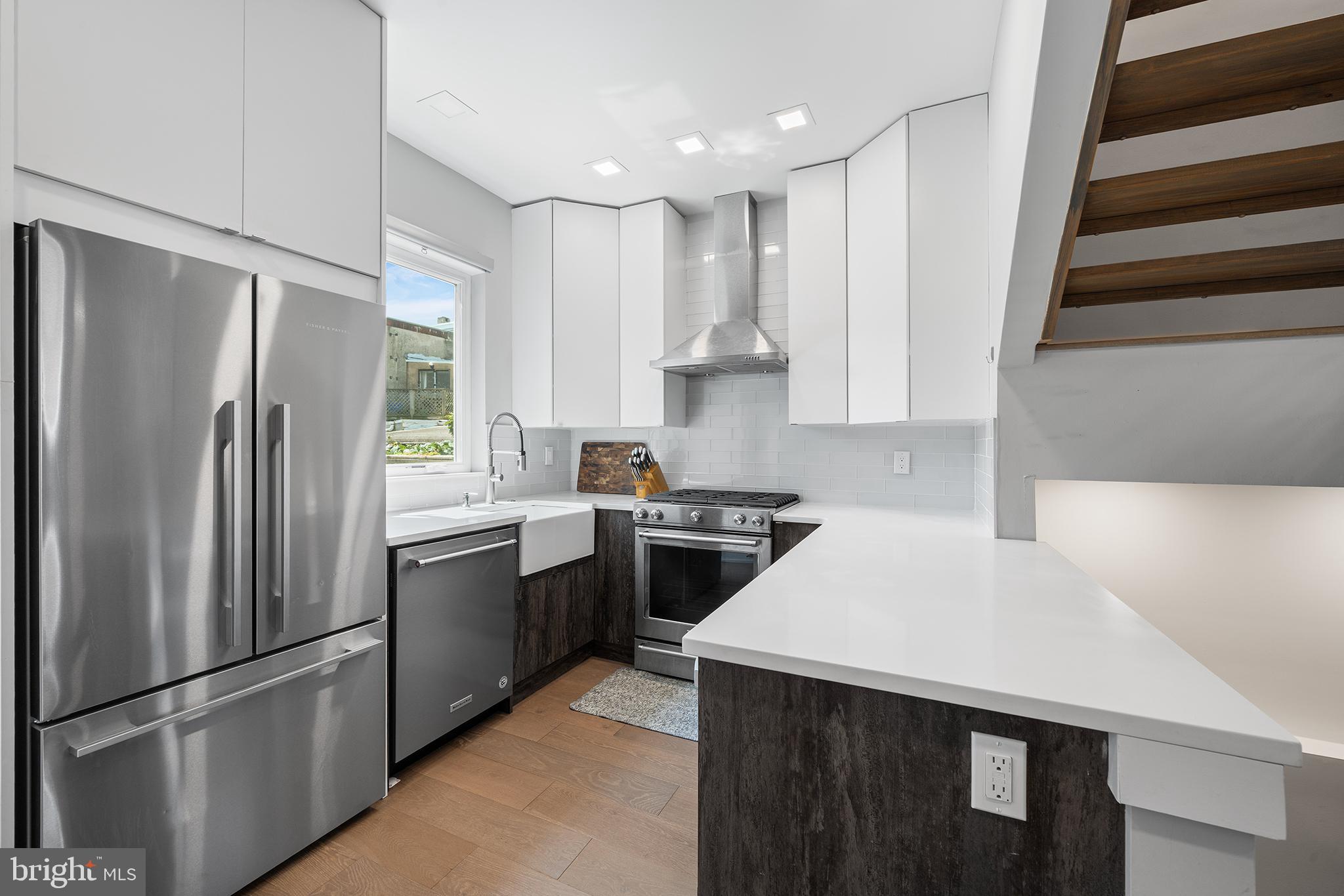 2015 Tulip St