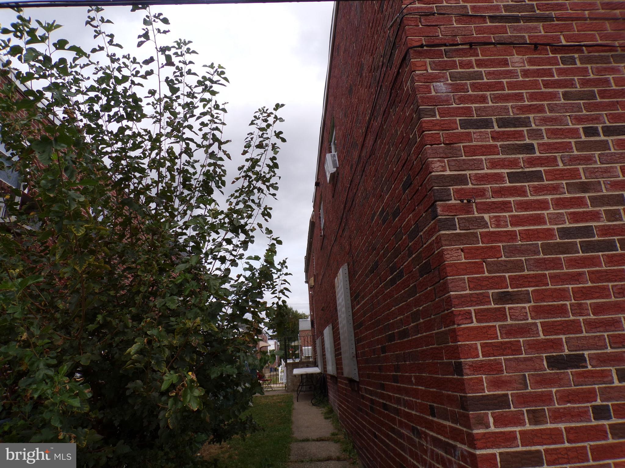 2328 BENSON STREET
