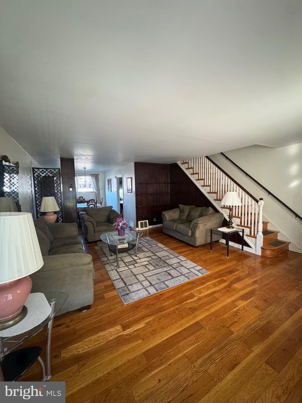 8118 MICHENER AVENUE