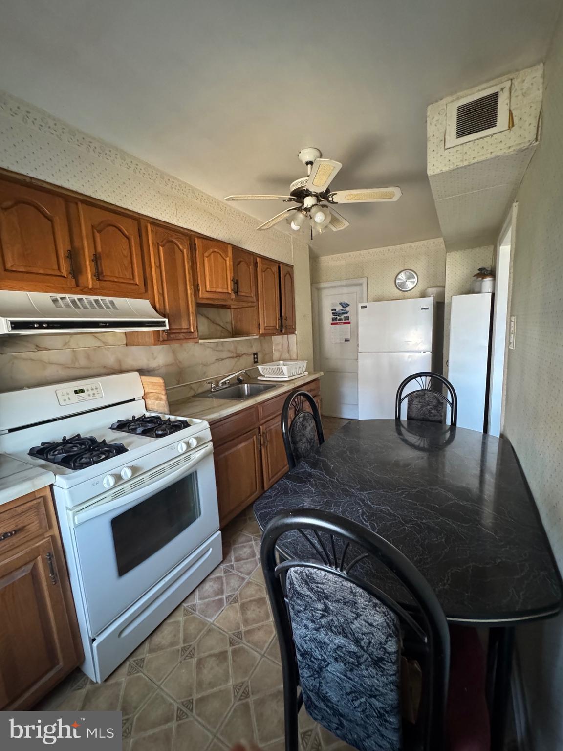 8118 MICHENER AVENUE