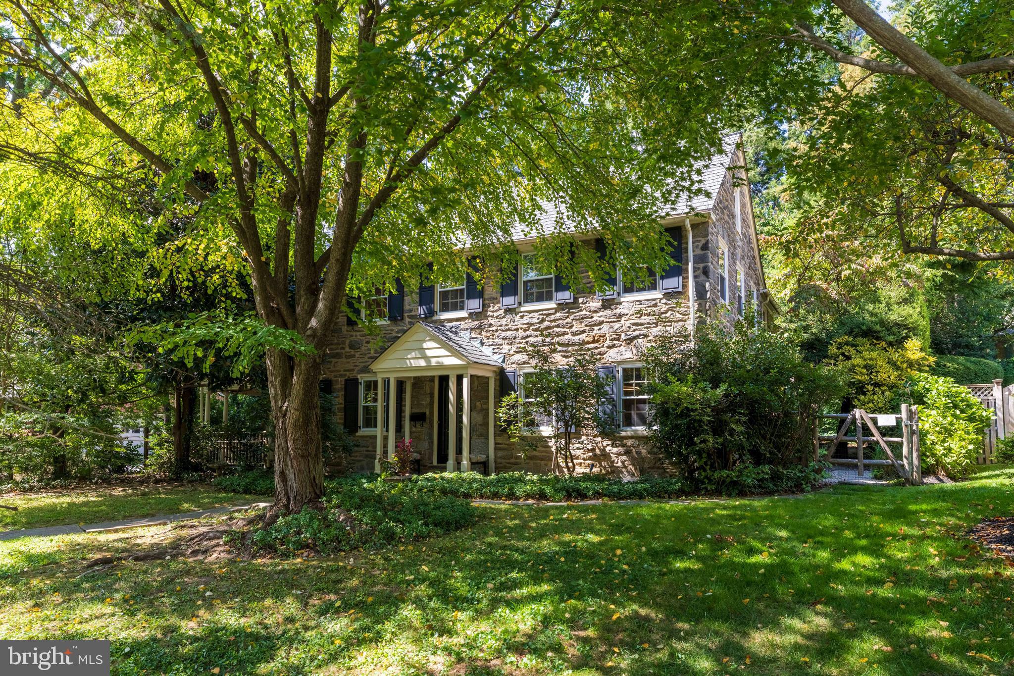 3215 W COULTER STREET