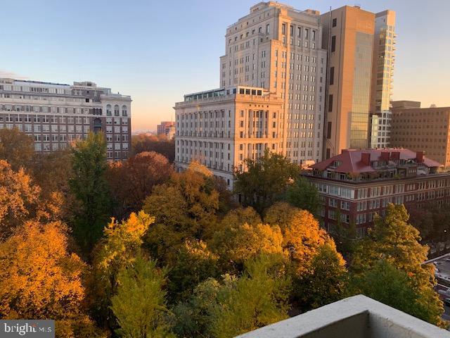 604 S WASHINGTON SQUARE 36 1110