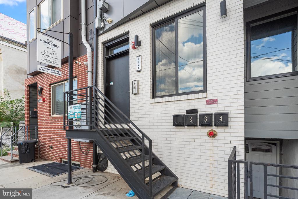 1924 N 6TH STREET 3