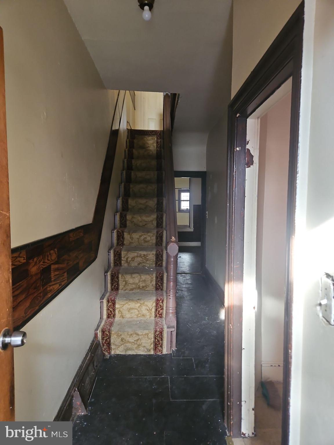 1419 W MAYFIELD STREET