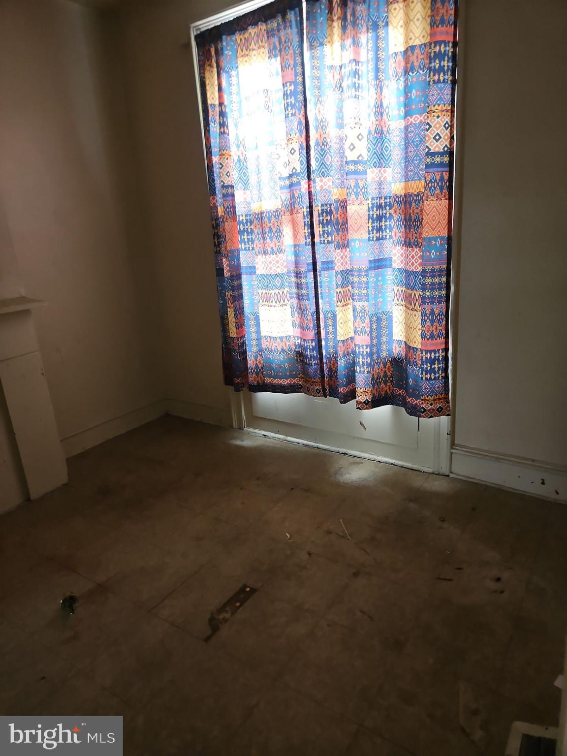 1419 W MAYFIELD STREET