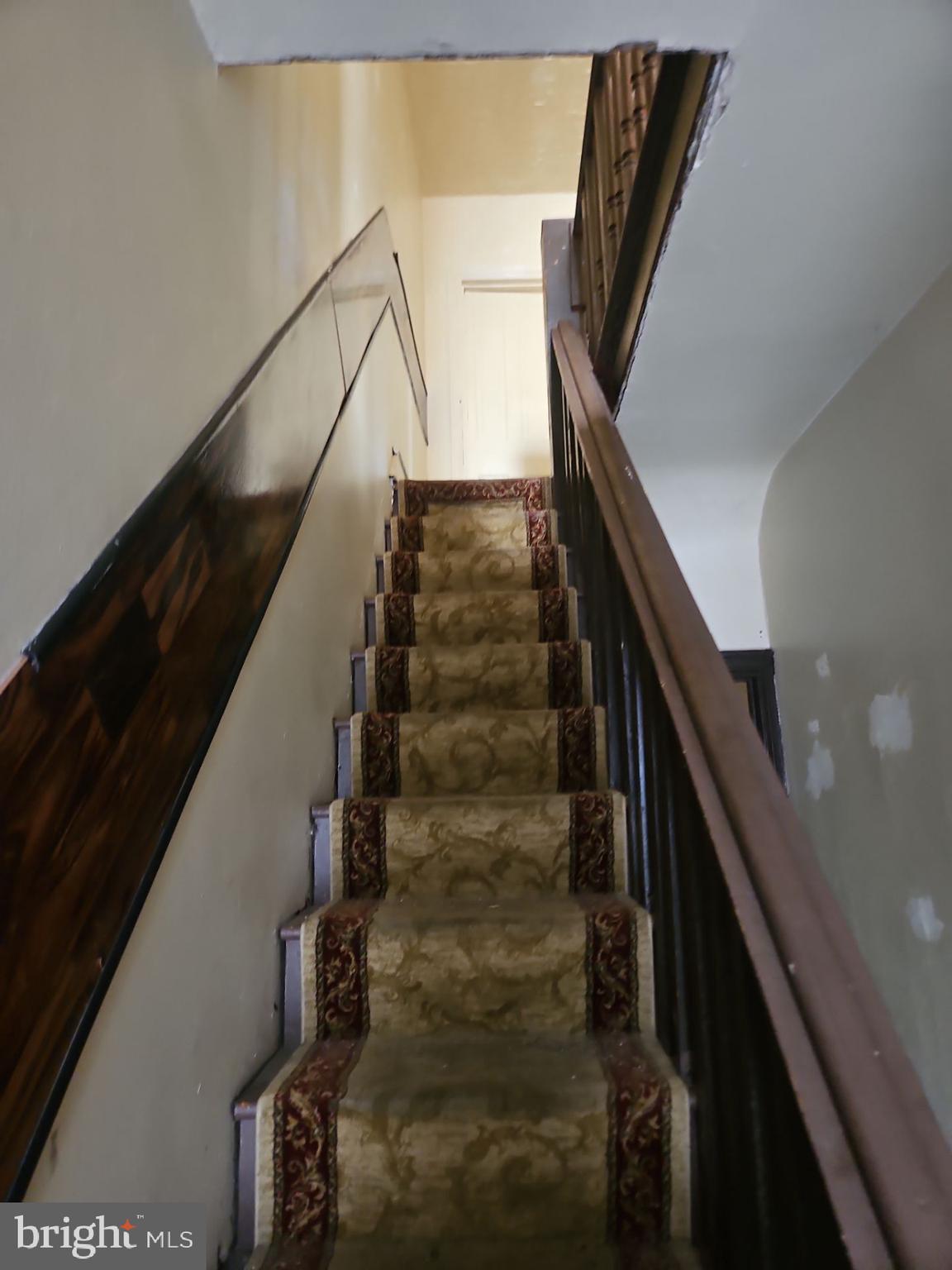 1419 W MAYFIELD STREET