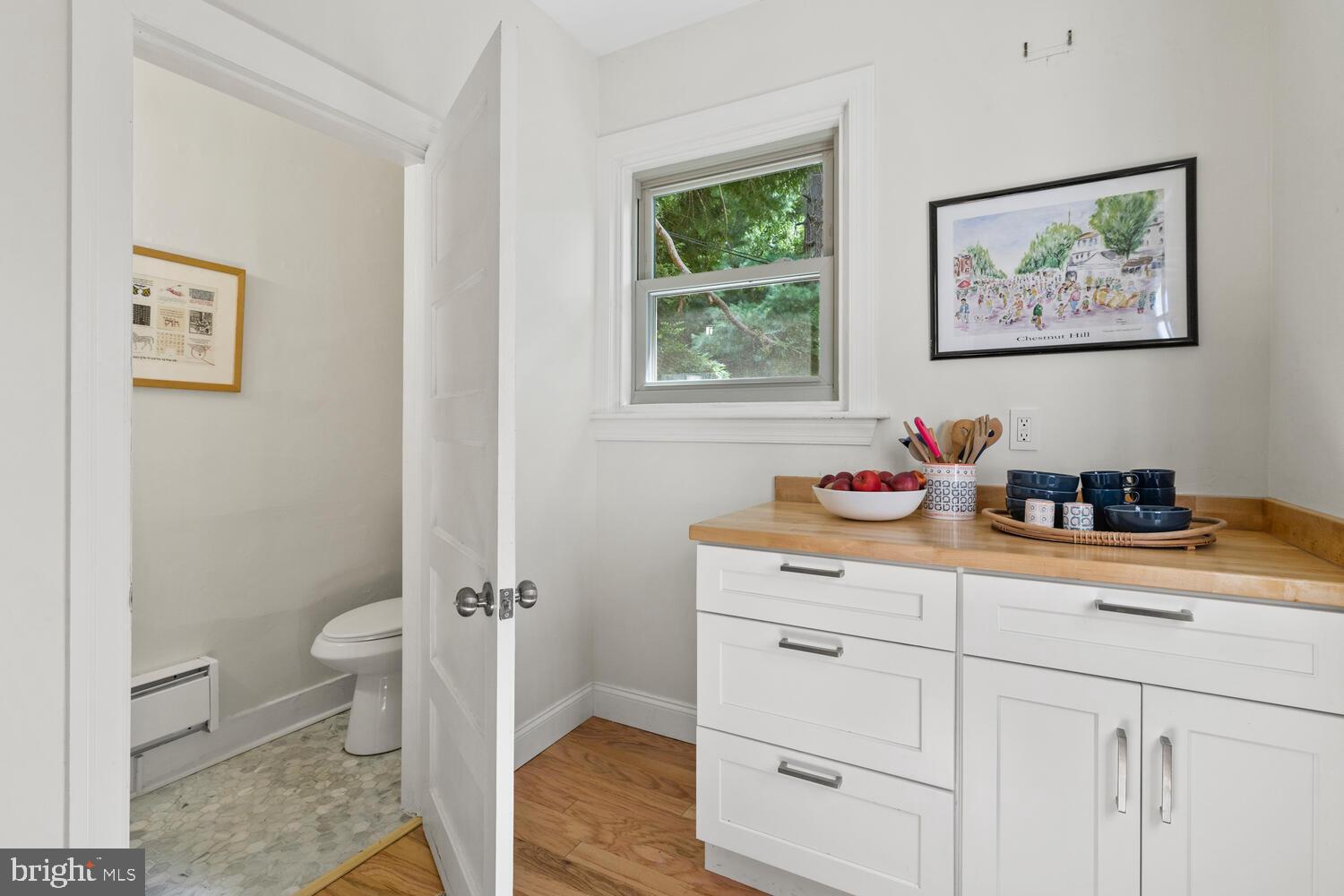 120 W SPRINGFIELD AVENUE