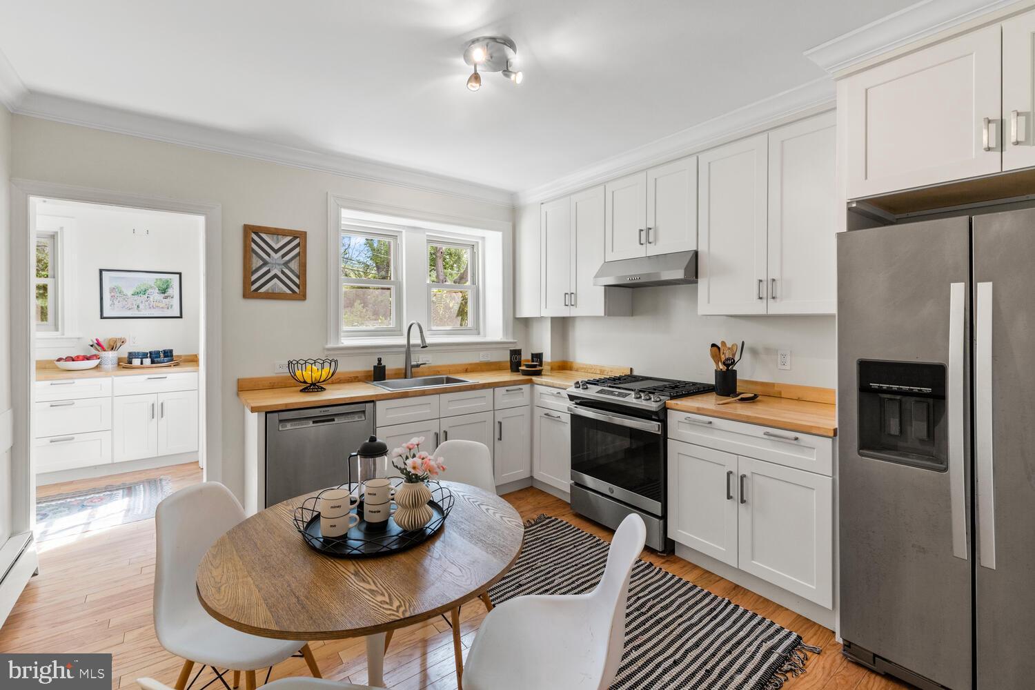 120 W SPRINGFIELD AVENUE