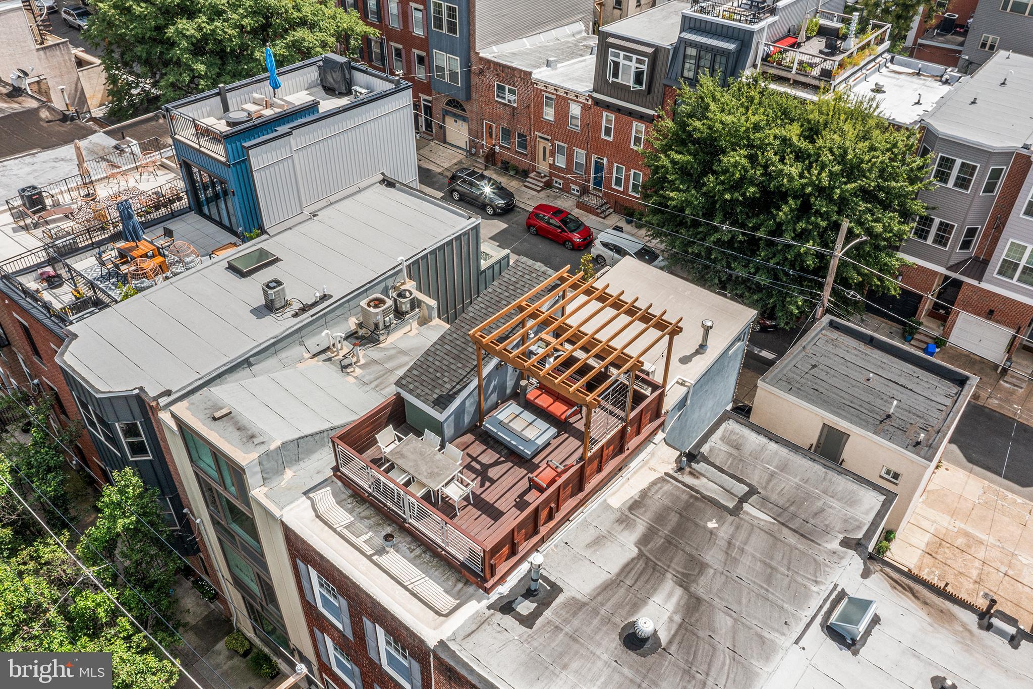 2140 CATHARINE STREET