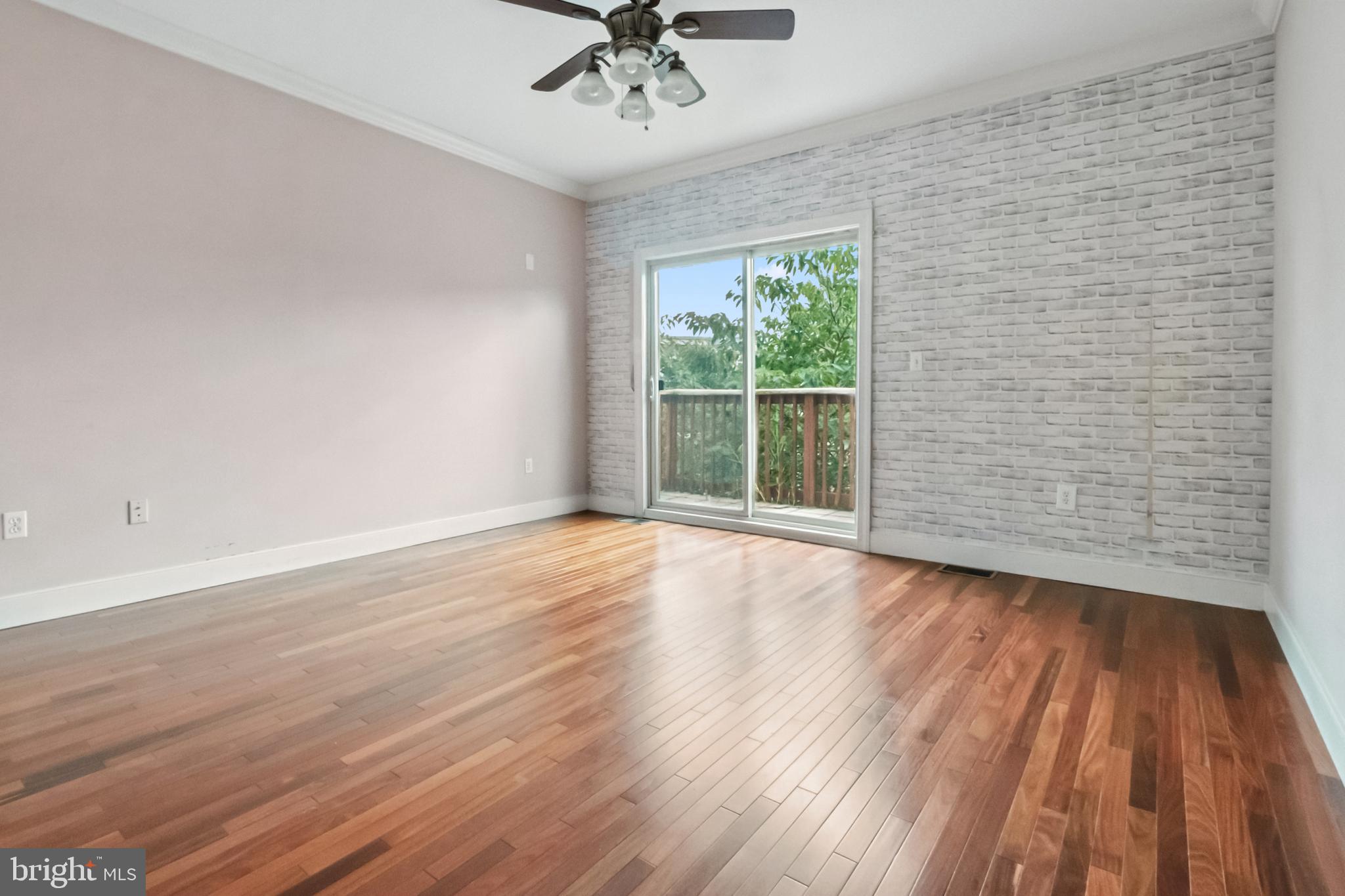 2140 PEMBERTON STREET