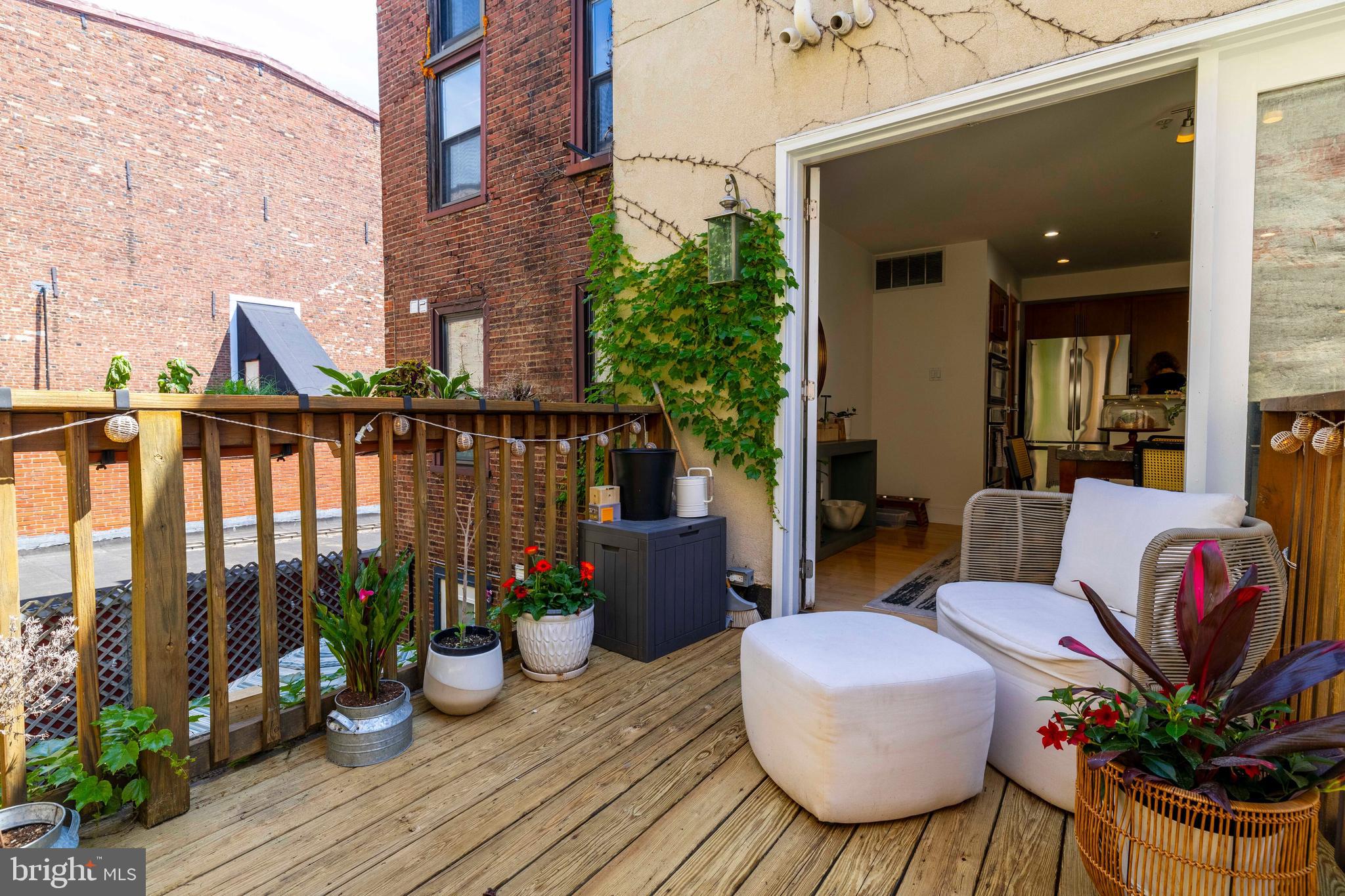 144 N 3RD STREET 46 C
