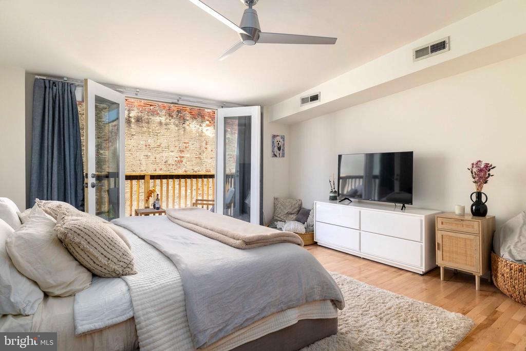 144 N 3RD STREET 46 C