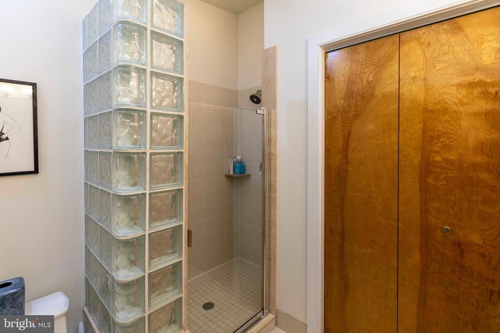 144 N 3RD STREET 46 C