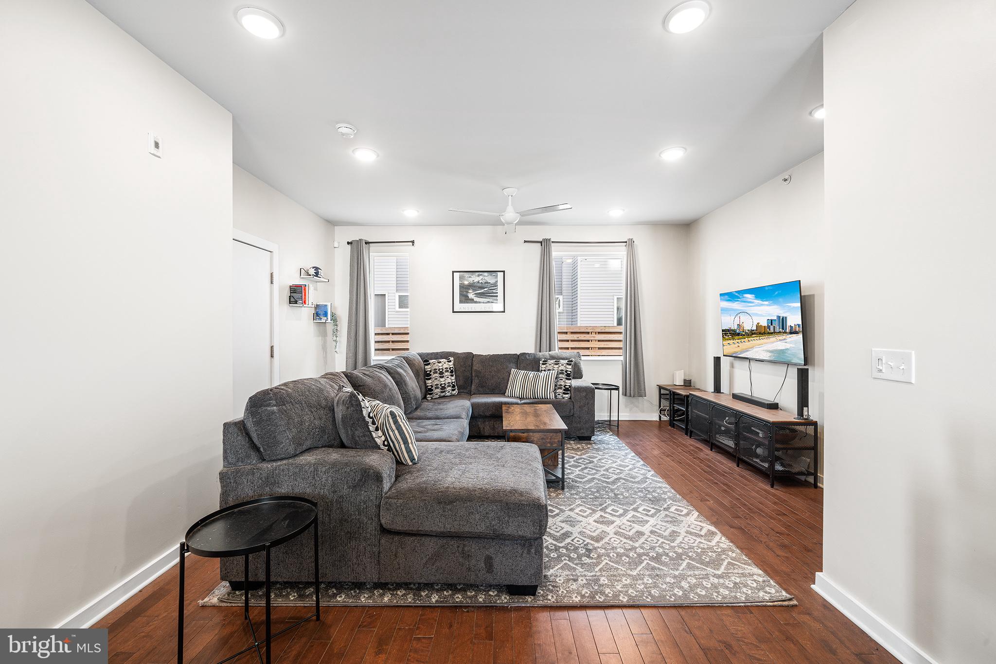 1640 N 5TH COURT 29A
