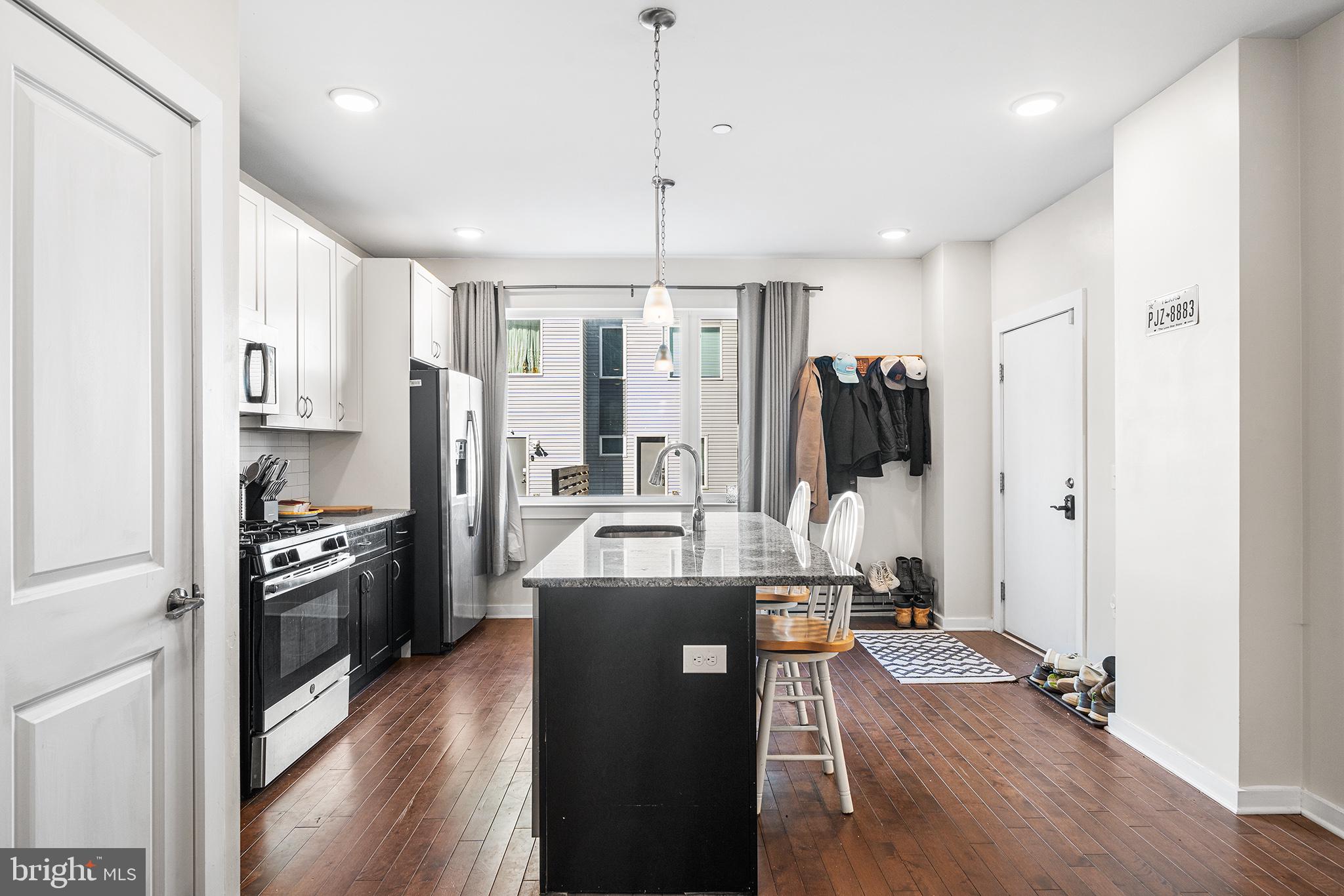 1640 N 5TH COURT 29A