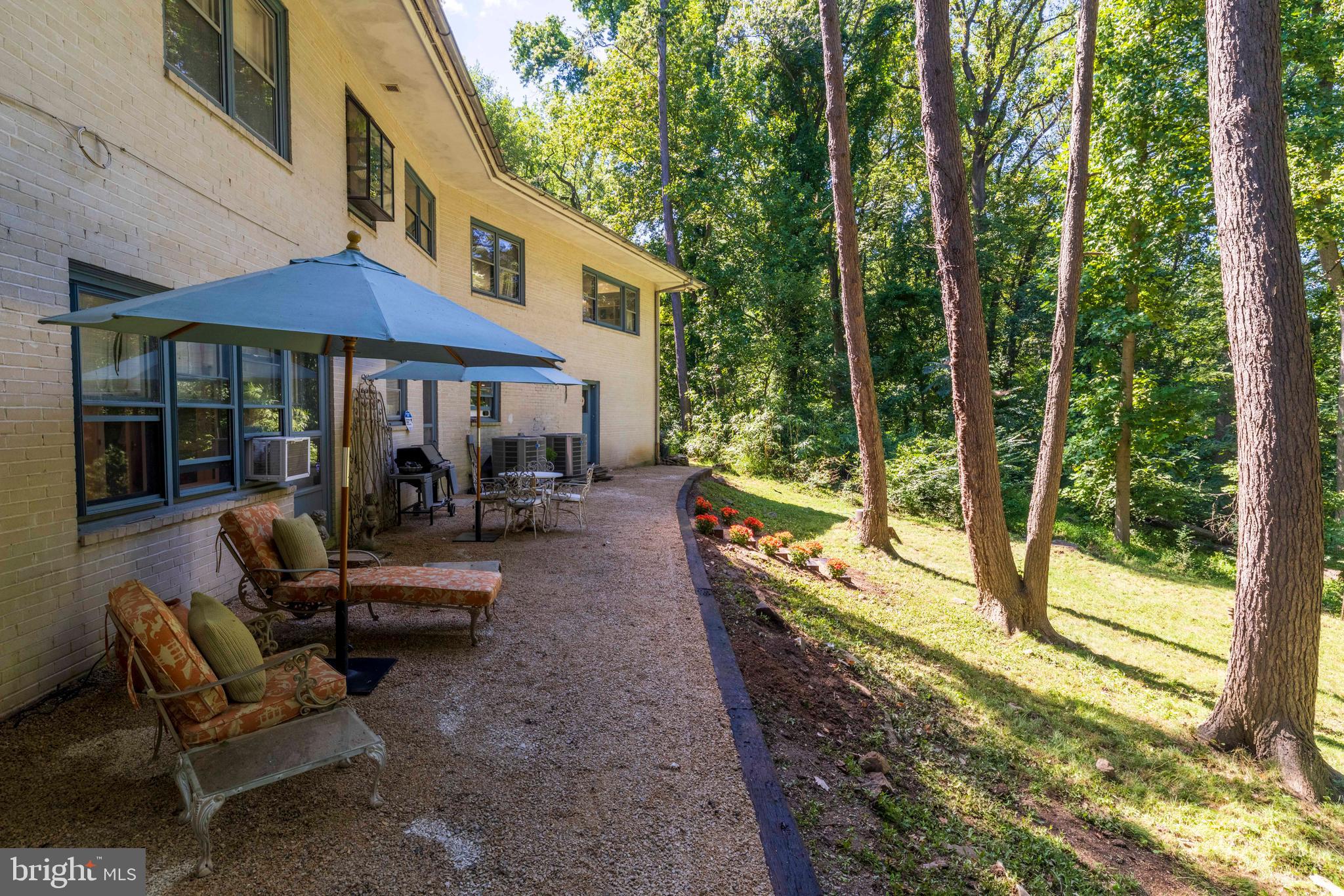 4145 TIMBER LANE
